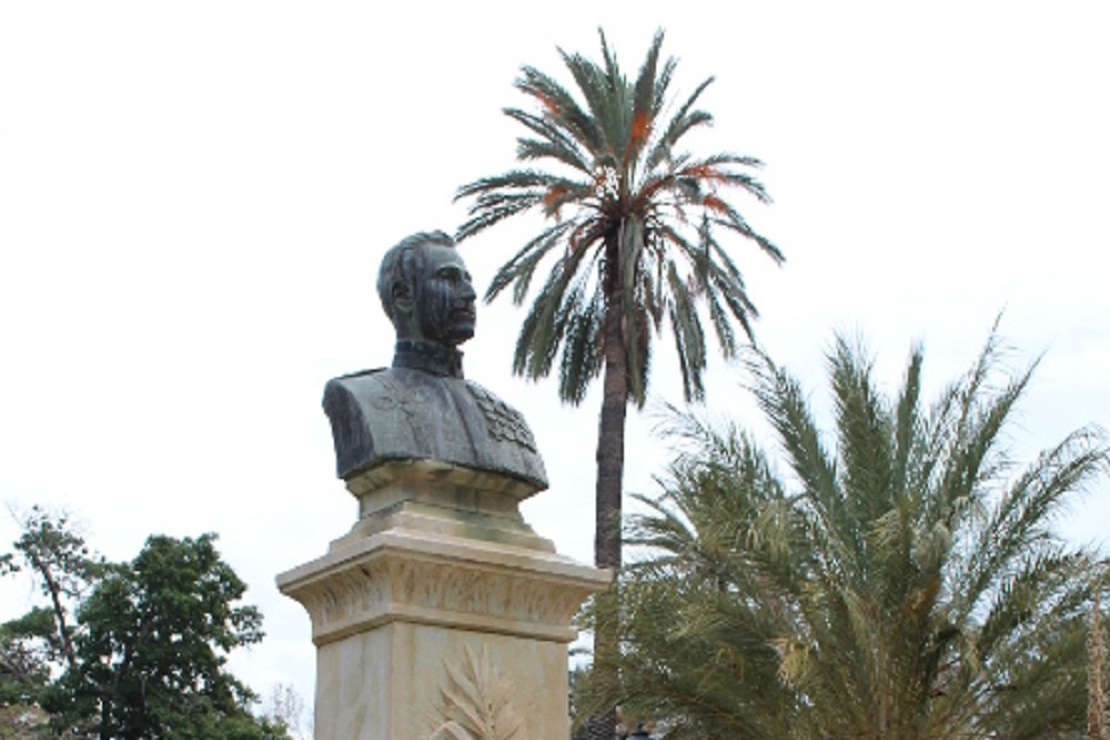Buste Giuseppe Mancino, Villa Bonanno Park Palermo