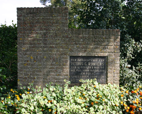 Monument Petrus G. Rijniers