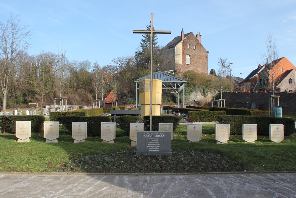 Oorlogsmonument Begraafplaats Hoeilaart