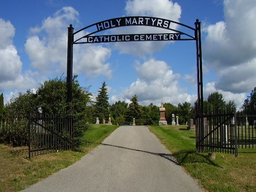 Commonwealth War Grave Holy Martyrs Catholic Cemetery