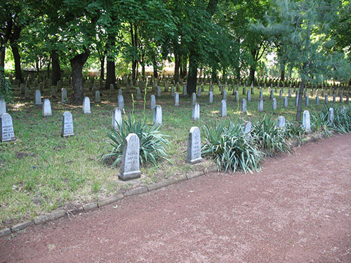 War Cemetery Nyregyhza