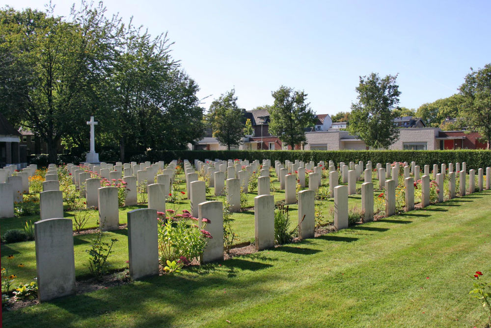 Commonwealth War Cemetery Sittard