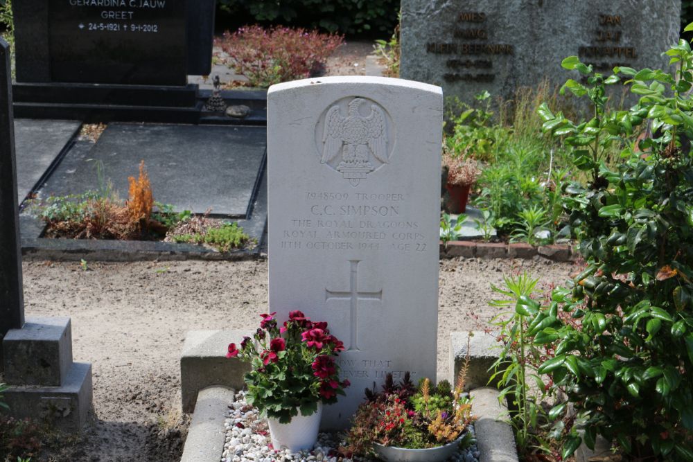 Commonwealth War Grave Cemetery Godesakker Esbeek