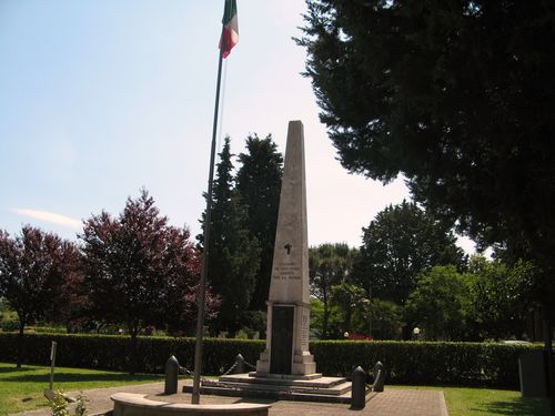 War Memorial Costano
