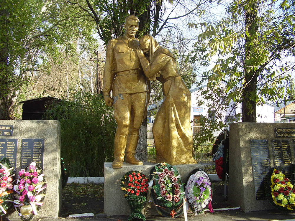 Mass Grave Soviet Soldiers No. 35