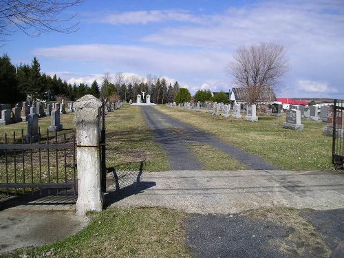 Oorlogsgraf van het Gemenebest Saint-Mthode Roman Catholic Cemetery