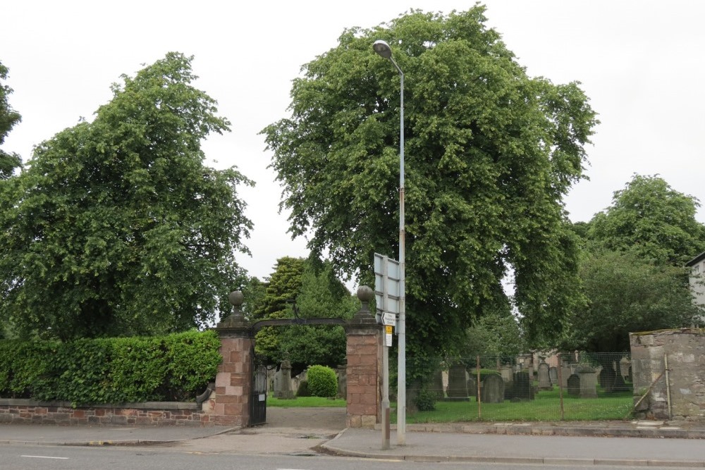 Commonwealth War Graves Chapel Yard Cemetery