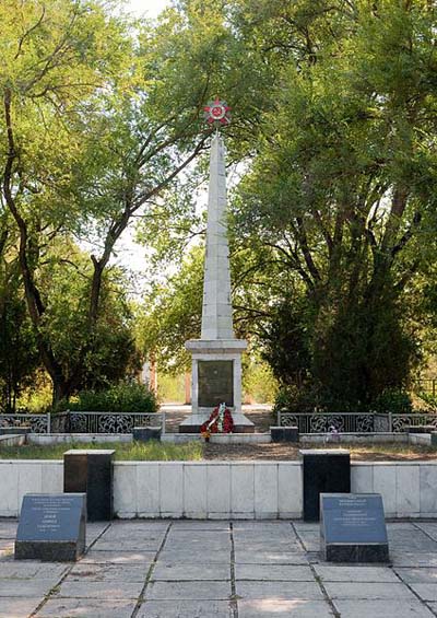 Mass Grave Soviet Soldiers Kerch