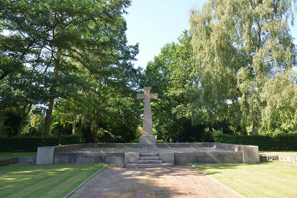 War Memorial 1939-1945
