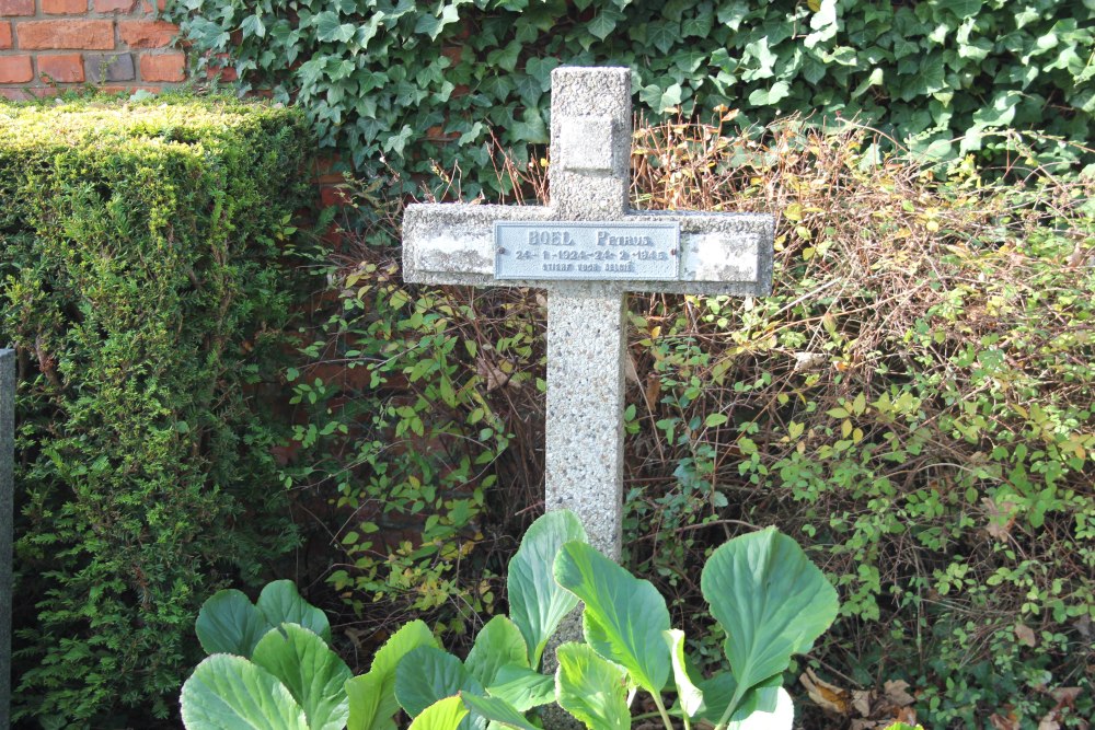 Belgische Oorlogsgraven Tielrode