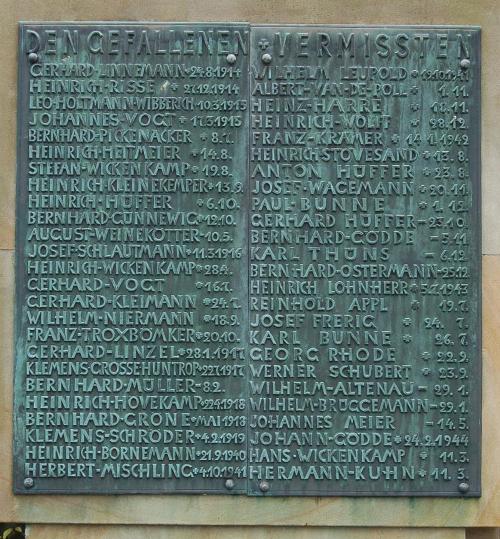 War Memorial Snninghausen #2