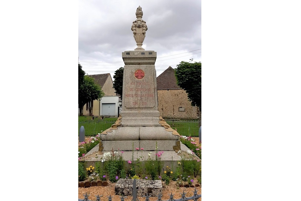 War Memorial Courville-sur-Eure