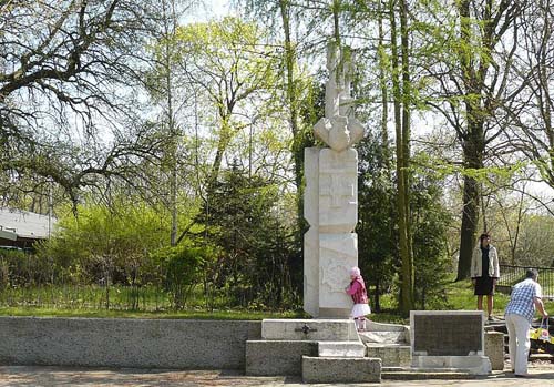 Monument Gevallen Scouts Poznań