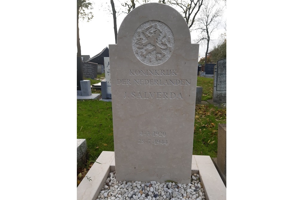 Dutch War Grave Makkum