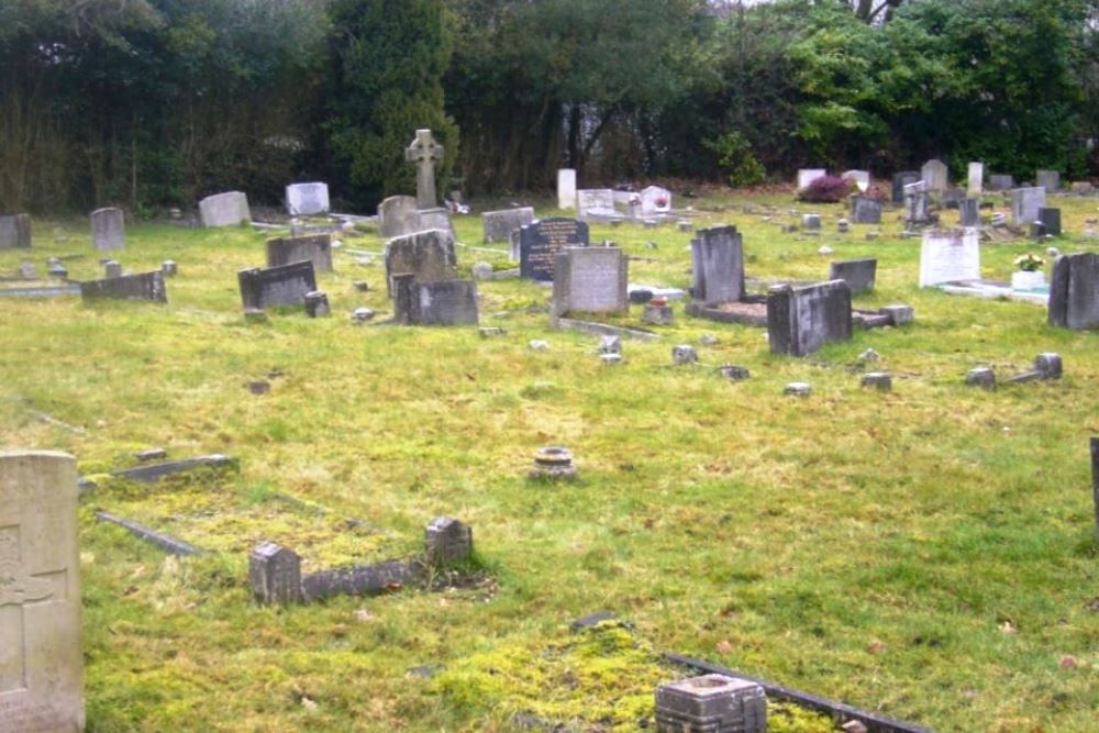 Oorlogsgraven van het Gemenebest St. Peter Church Cemetery (Mays Lane Burial Ground)