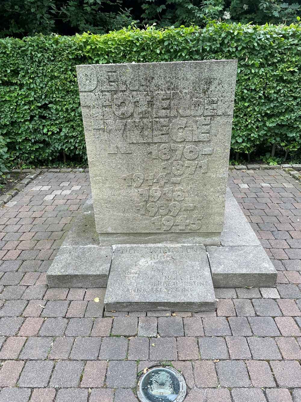 Oorlogsmonument Asbeck. Legden #2