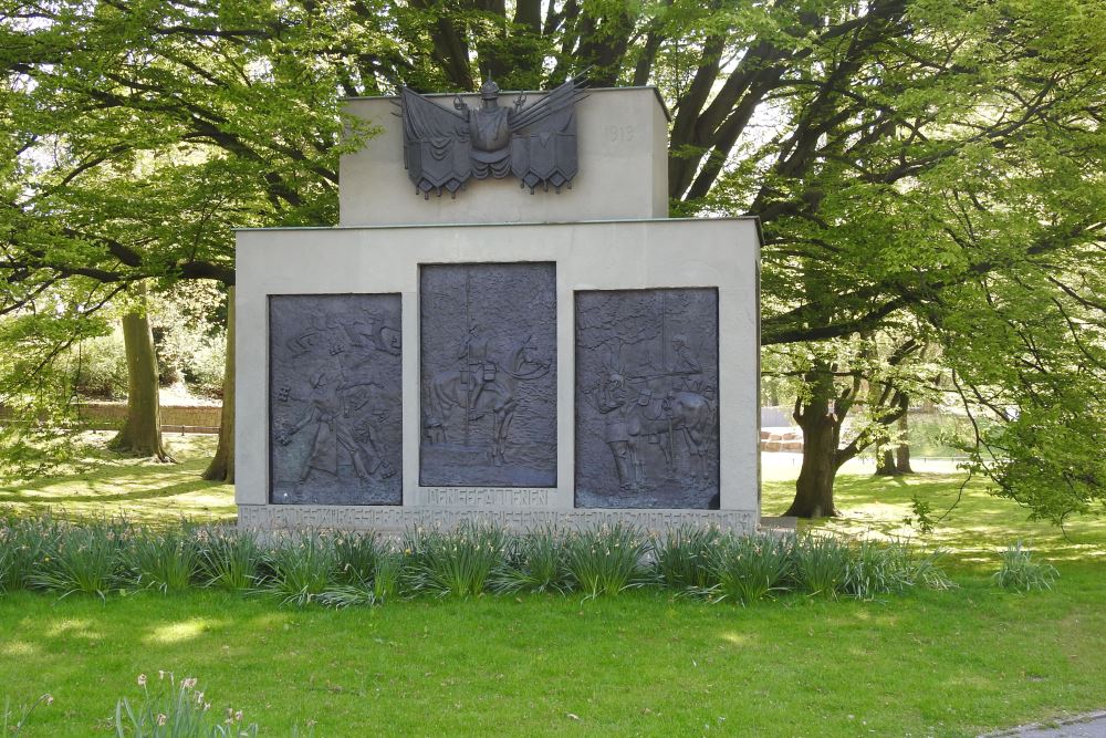 War Memorial Krassierregiment von Driesen Westf. No. 4