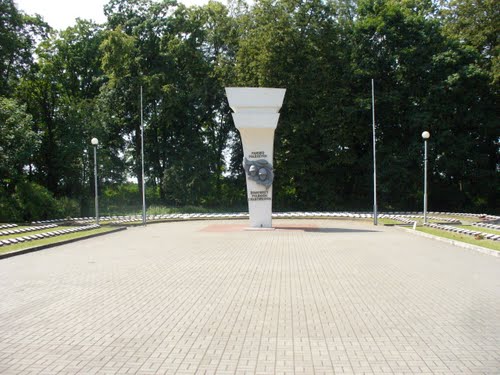 Poolse-Sovjet Oorlogsbegraafplaats Złotw