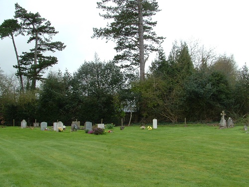 Commonwealth War Grave St. Barnabas Churchyard