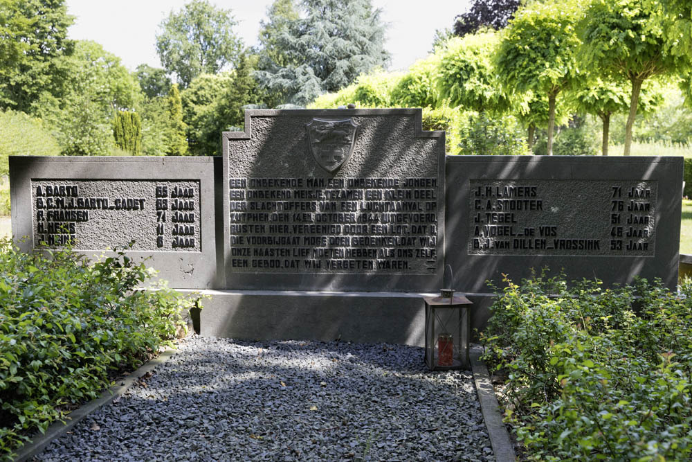 Dutch War Graves General Cemetery Zutphen #3