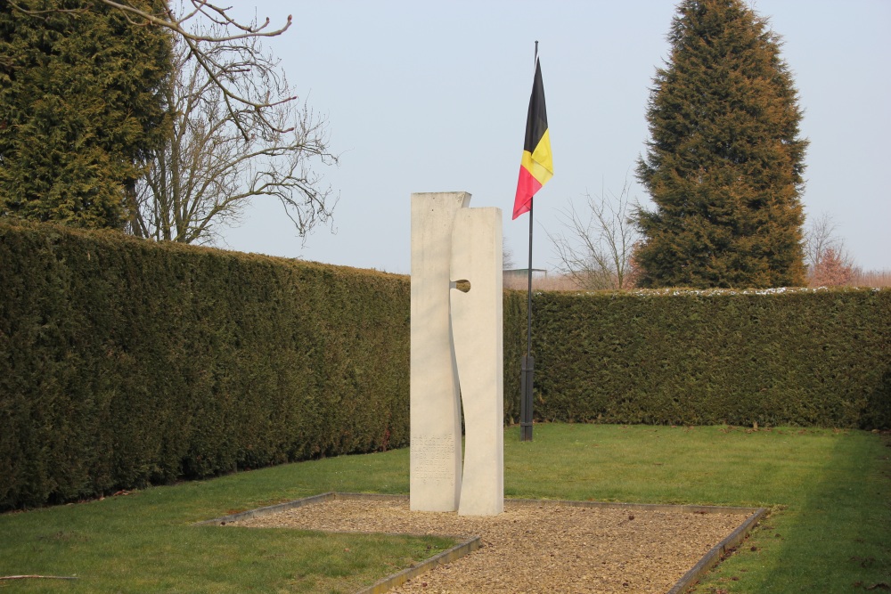 Monument Burgerslachtoffers Veldwezelt
