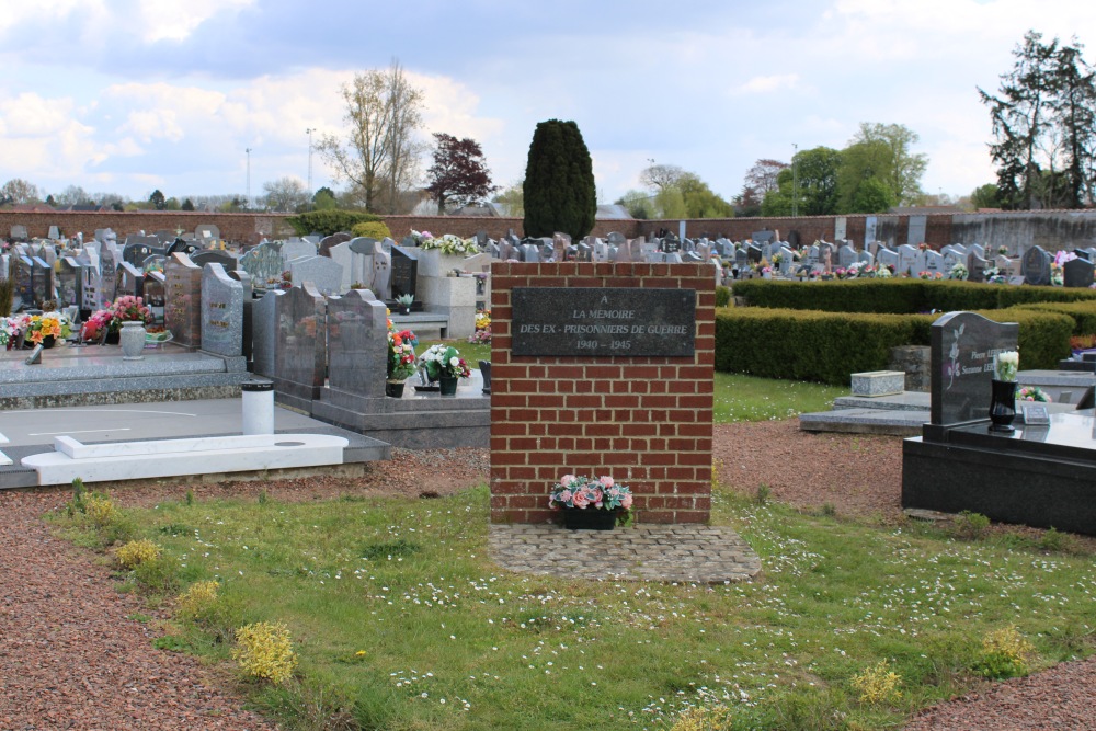 War Memorial Cemetery Quevaucamps