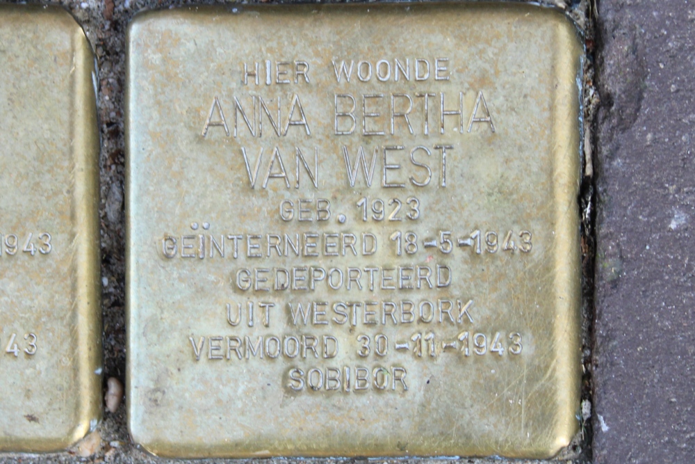 Stolpersteine Haarlemmerplein 46 #4