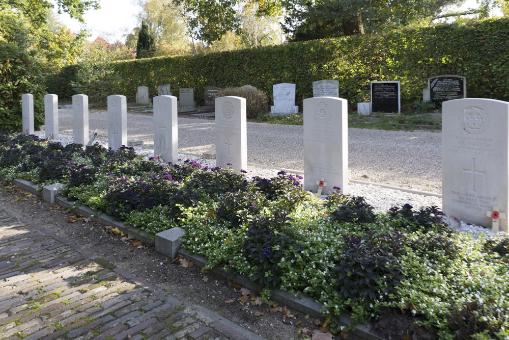Commonwealth War Graves General Cemetery Holleweg Amerongen
