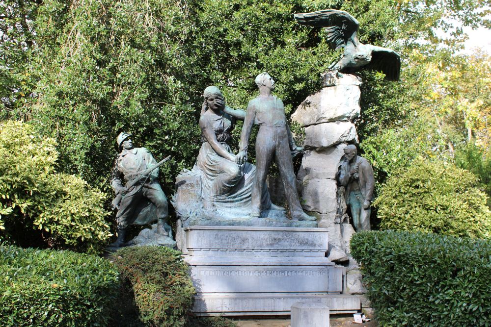 War Memorial La Louvire #2