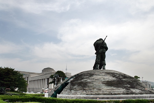 Monument Scheiding Korea