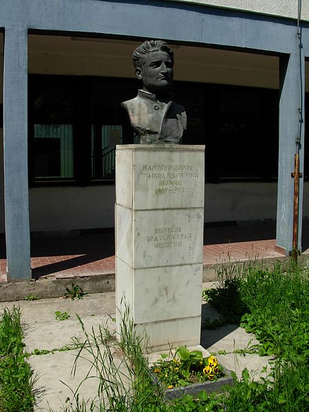 Buste Stanka Paunovića Veljka