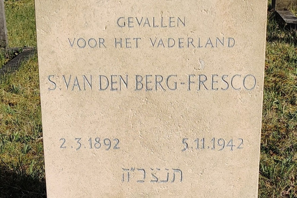 Memorial Stones Jewish Cemetery Persijnhof Wassenaar