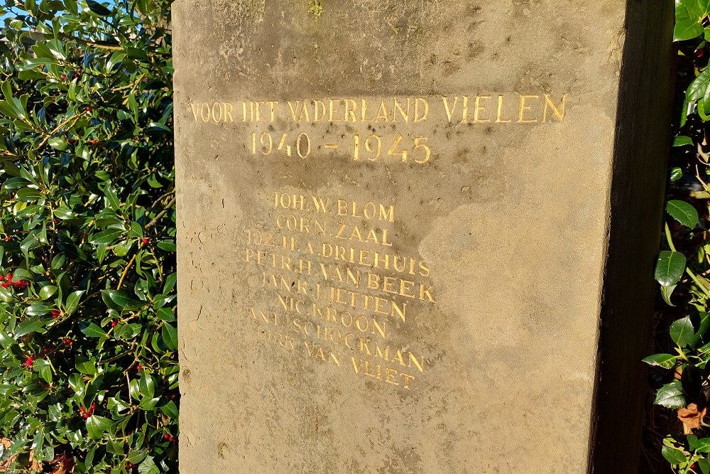 War Memorial Vinkeveen