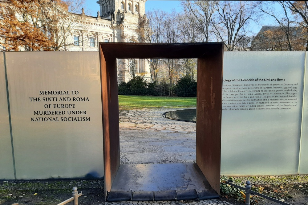 Memorial for the Sinti and Roma of Europe