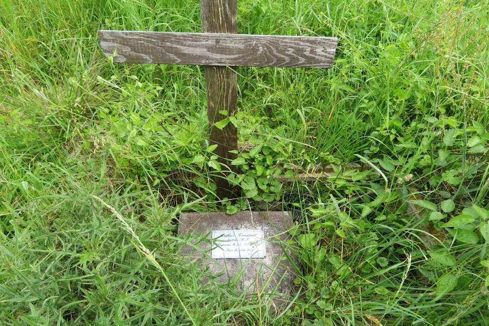 Monument Vermiste Arthur Constant Esnes-en-Argonne