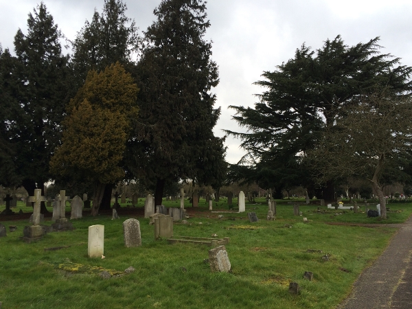 Commonwealth War Graves Addlestone Burial Ground