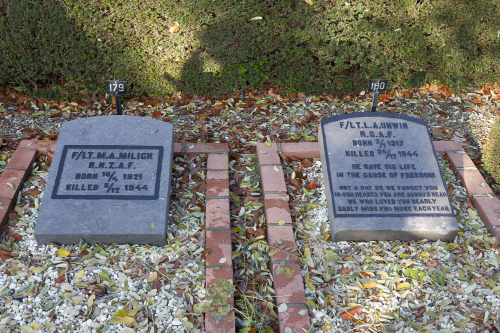 Commonwealth War Graves General Cemetery Woudenberg