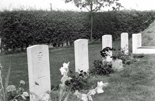 Commonwealth War Graves South Stoneham Cemetery