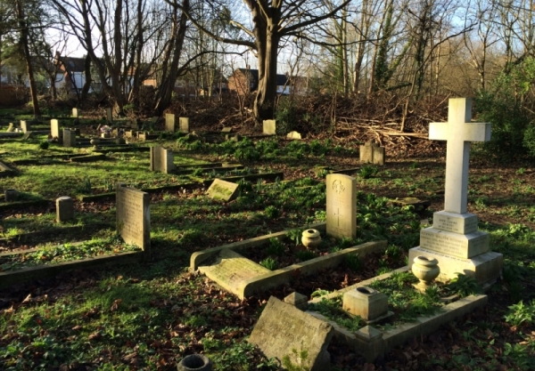 Oorlogsgraven van het Gemenebest Shepperton Church Cemetery
