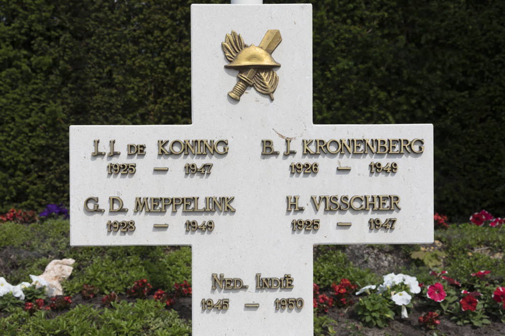 Dutch Indies Memorial Zwartsluis #2