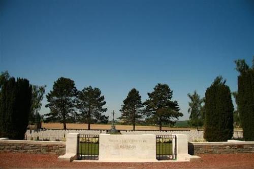 Commonwealth War Cemetery Highland