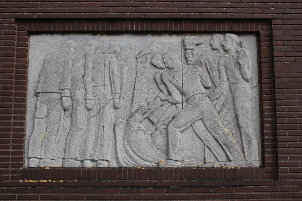 Resistance Memorial Sint-Gillis-Dendermonde #2