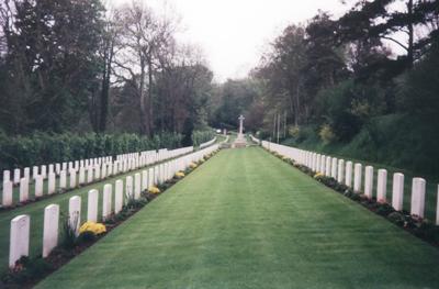 Commonwealth War Cemetery St. Valery