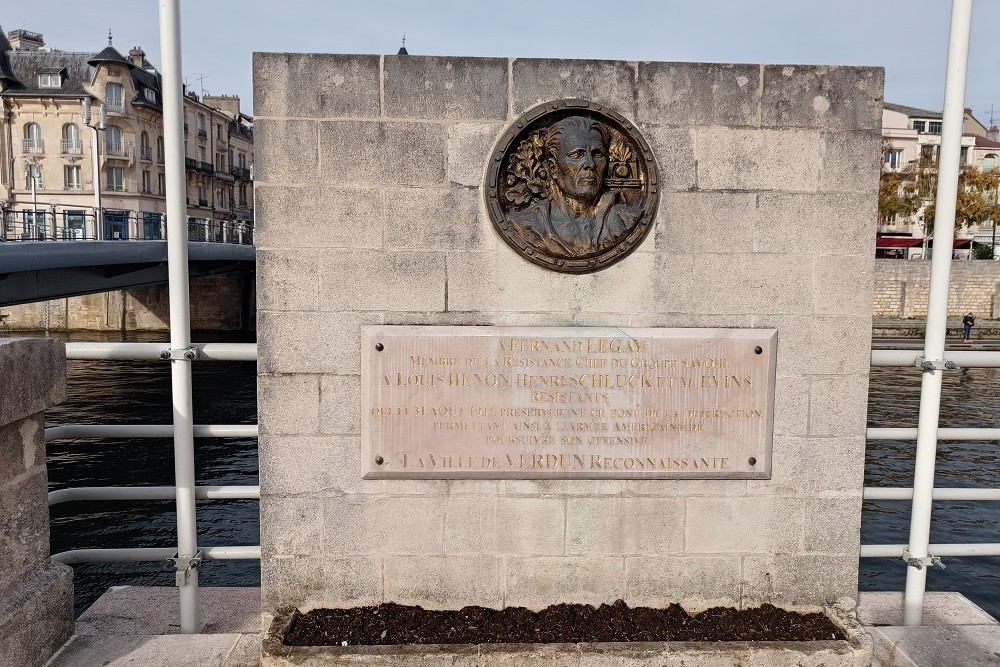Monument Brug Fernand Legay