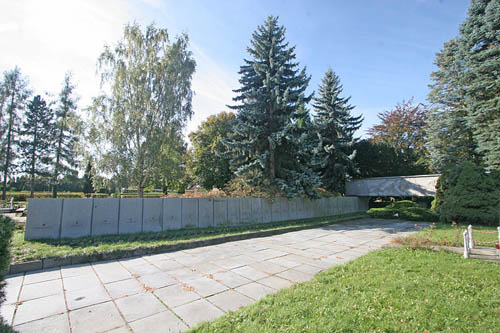 Sovjet Oorlogsgraven Pardubice