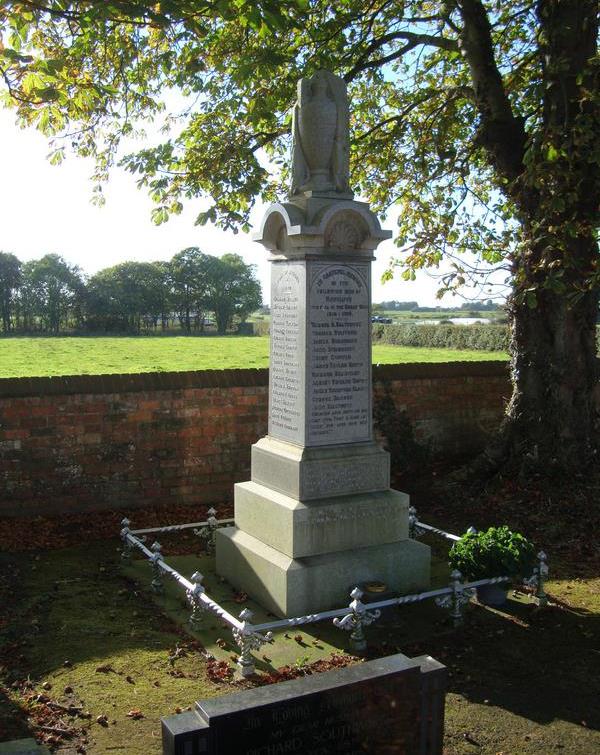 Oorlogsmonument Out Rawcliffe