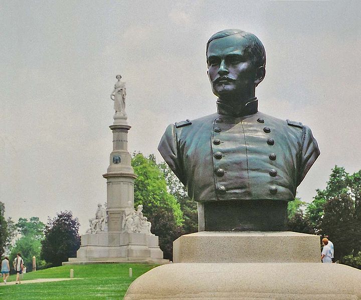 Monument Brevet-Major-General Charles H. T. Collis