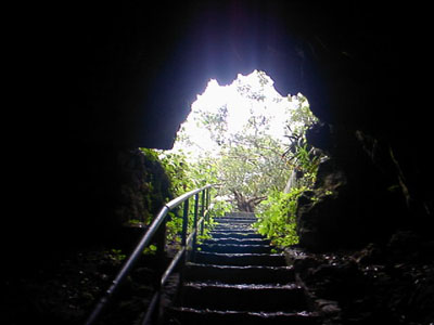 Shiraume-tai Cave
