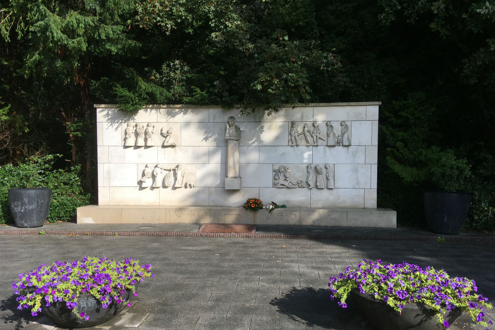War Memorial Soest