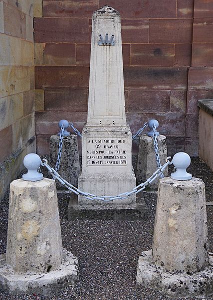 Monument Franse Soldaten Vyans-le-Val